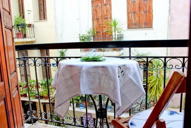 Smaragdi Apartment Chania  ภายนอก รูปภาพ