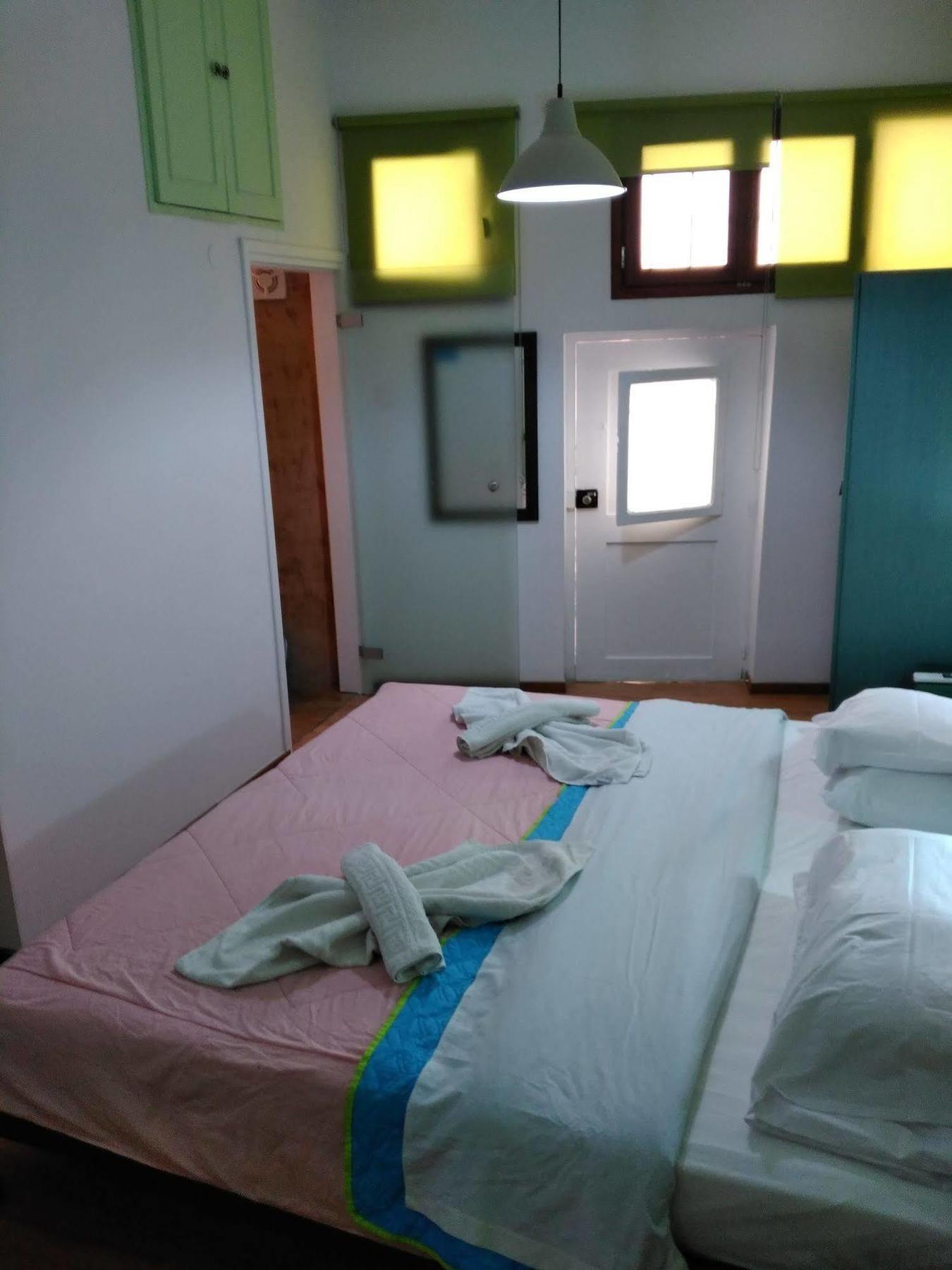 Smaragdi Apartment Chania  ภายนอก รูปภาพ