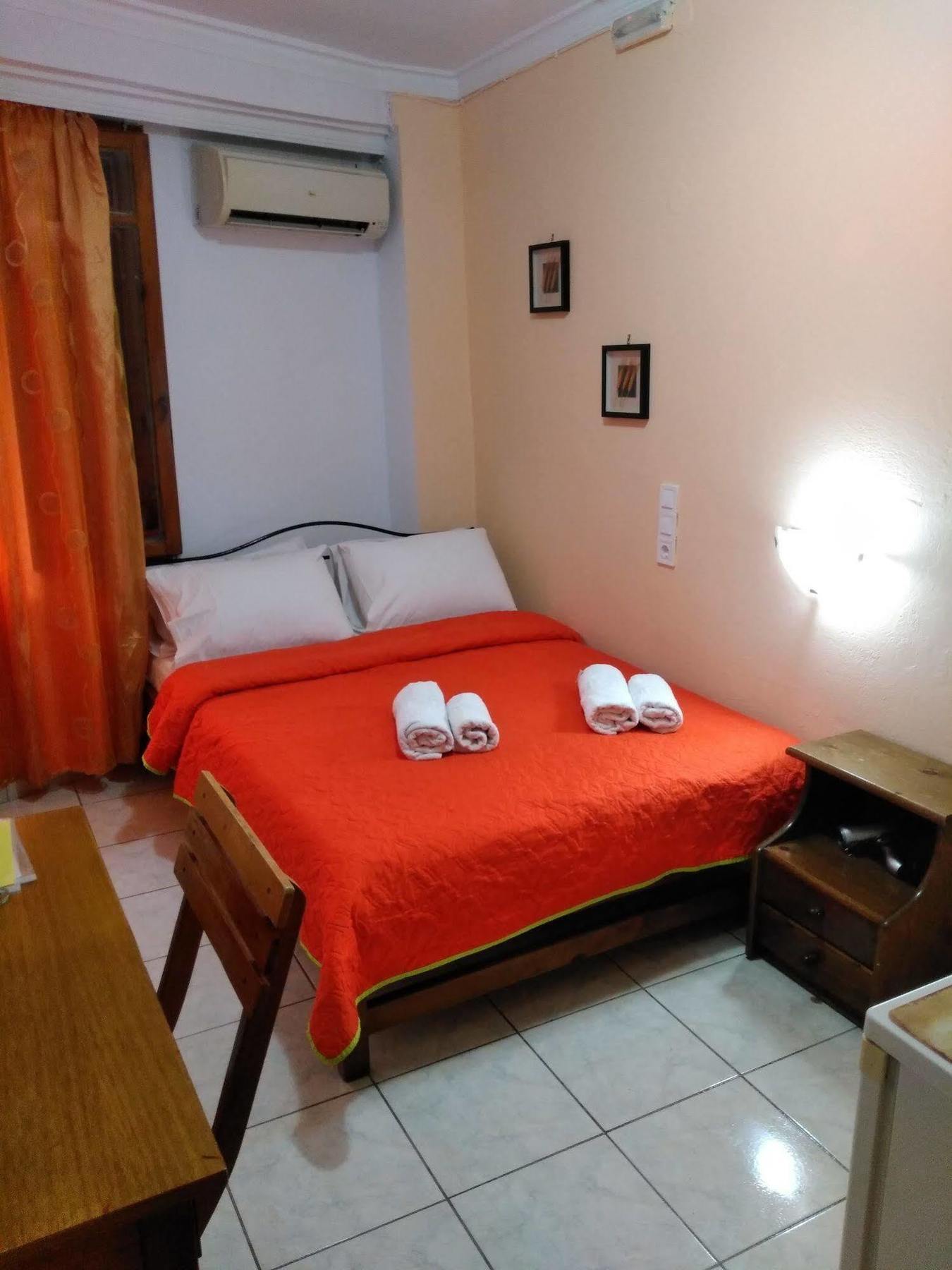 Smaragdi Apartment Chania  ภายนอก รูปภาพ